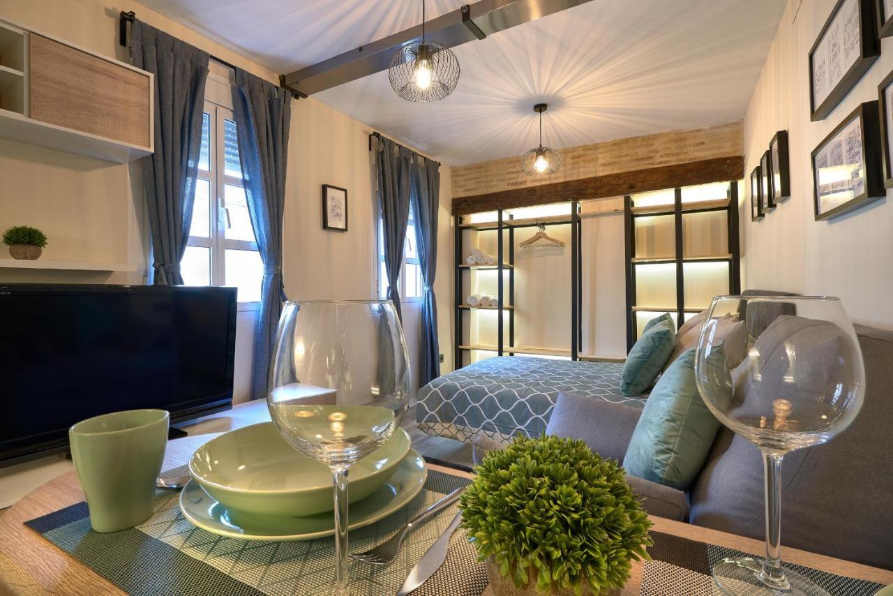 Loft En Triana Apartment Seville Luaran gambar