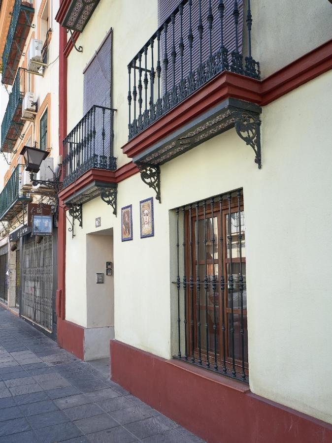 Loft En Triana Apartment Seville Luaran gambar